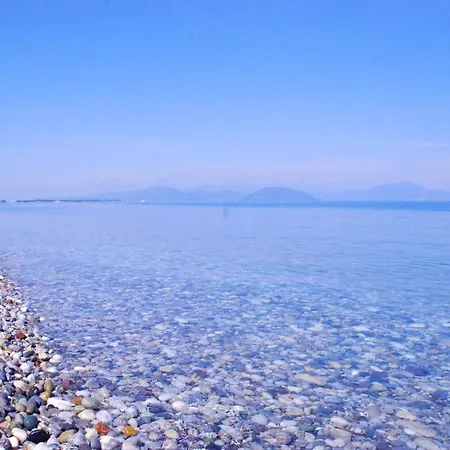 Opos Agapate * Pefki (Evia)